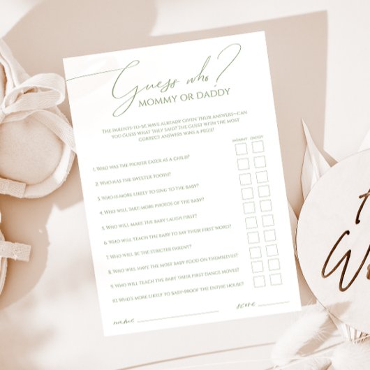 Sage Green Guessお洒落誰がママかパパのカード 招待状