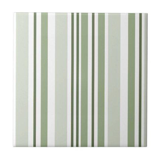 Sage Green (Light, Medium, Dark) and White Stripes タイル (正面)