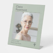 Sage Green Modern Funeral Photo Table Sign 台座サイン (正面)