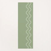 Sage Green Modern Minimal Wavy Lines And Initials ヨガマット (正面)