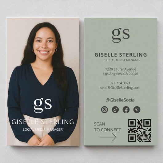 Sage Green Monogram Photo Social Media QRコード 名刺