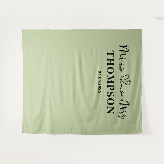 Sage Green | Mr and Mrs Elegant Simple Backdrop タペストリー (正面(横))