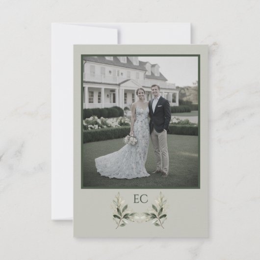 Sage Green Olive Branch Monogram Photo Wedding 出欠カード (裏面)