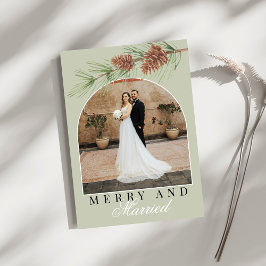 Sage Green Pine Merry & Married Photo Christmas シーズンカード