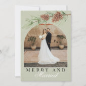 Sage Green Pine Merry & Married Photo Christmas シーズンカード (正面)