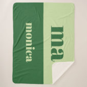 Sage green script monogram initial  シェルパブランケット (正面)