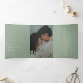 Sage Green Simple Photo Modern Wedding 三つ折り招待状