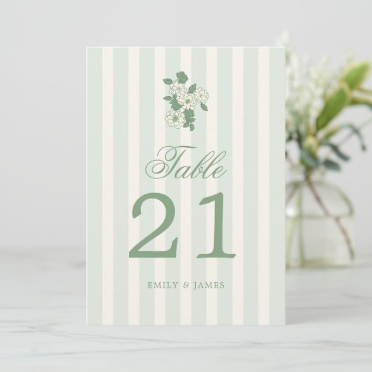 Sage Green Wedding Table Numbers Cards 招待状 (スタンド正面)
