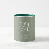 Sage Green & White Elegant Monogram Initial Name  マグカップ (中央)