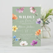 Sage Green Wildflower Wildly in Love Bridal Shower 招待状 (スタンド正面)