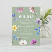 Sage Green Wildflower Wildly in Love Bridal Shower 招待状 (スタンド正面)