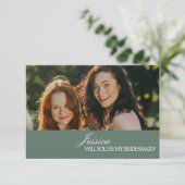Sage Green Will You Be My Bridesmaid Proposal Card 招待状 (スタンド正面)