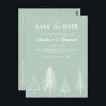 Sage Green Winter Christmas Save the Date 結婚's ポストカード<br><div class="desc">Sage Green Winter Christmas Save the Date 結婚's Postkland,  Christmas tree /pine tree，雪と文字のテンプレートをSage Greenの背景で飾る。冬やクリスマスのテーマに最適なデザイン。テキストや名前を付けて好きなカスタマイズのボタンでカスタマイズ、あなたのテキストや名前を付けてけて私店" loveyouart。... .</div>