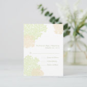 Sage & White Queen Anne's Lace Wedding RSVP インビテーションポストカード (スタンド正面)