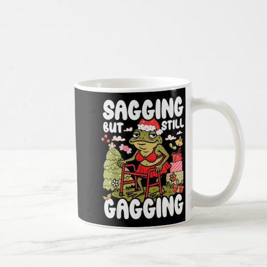 Sagging But Still Gagging Frog Funny Cringe Meme C コーヒーマグカップ (右)