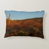 Saguaro Sunset I Arizona Desert Landscape アクセントクッション (裏面)