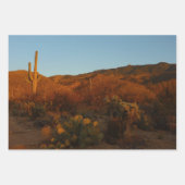 Saguaro Sunset I Arizona Desert Landscape ラッピングペーパーシート (正面)