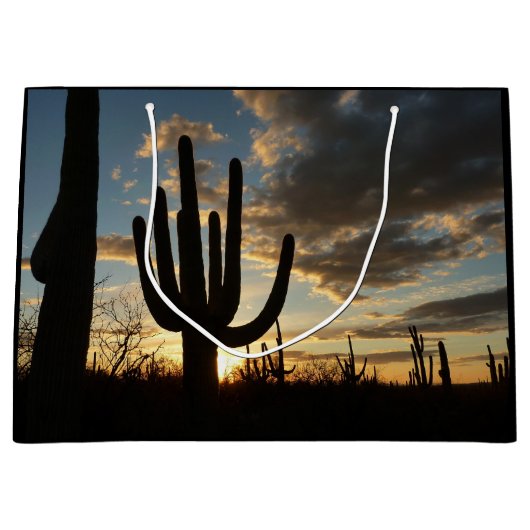 Saguaro Sunset IIアリゾナ砂漠の風景 ラージペーパーバッグ (正面)