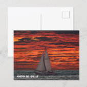 Sailboat at Sunset - Marina Del Rey, CA ポストカード (正面/裏面)