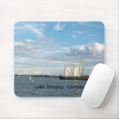 Sailing on Lake Ontario Mouse Pad マウスパッド (マウス)