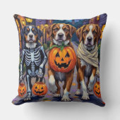 Saint Bernard Dogs in Halloween Costumes クッション (正面)