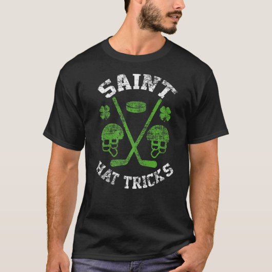 Saint Hattrick st Patrick's Day Hockey Hat Tricks Tシャツ (正面)