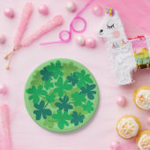 Saint Patrick’s Day Shamrock Green Paper Plates ペーパープレート (パーティー)