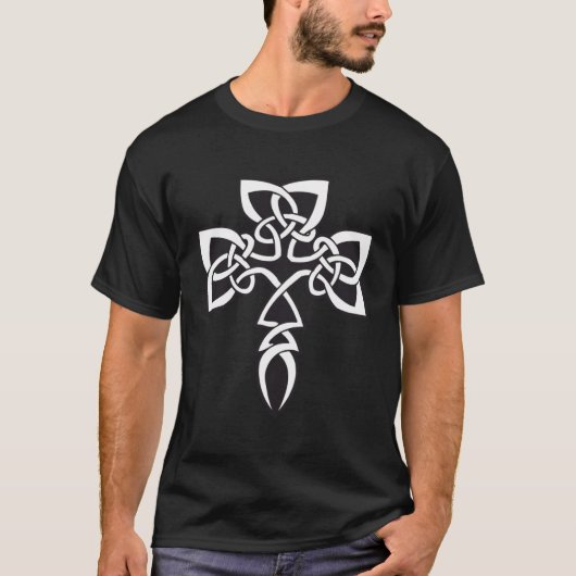 Saint Patrick s Day  Traditional Irish Celtic Knot Tシャツ (正面)