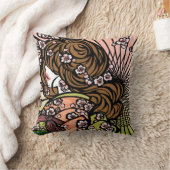 SajuArtZenの"Bangasaおよび桜"の枕 クッション (ブランケット)