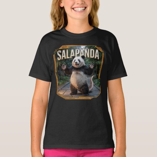 Salapanda Photographic – Salamander Panda Funny Tシャツ (正面)