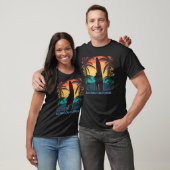 Salinas California Palm Tree Surfboard Surfer Surf Tシャツ (ユニセックス)