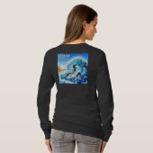 Salty Sisterhood Trio Girls Beach Walk Surfer Tシャツ (裏面フル)