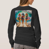 Salty Sisterhood Trio Girls Beach Walk Surfer Tシャツ (裏面)