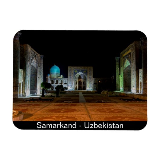 Samarkand, Uzbekistan - Registan square at night マグネット (横)