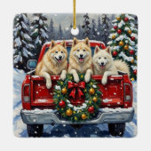 Samoyed Christmas Red Truck Holiday セラミックオーナメント (裏面)