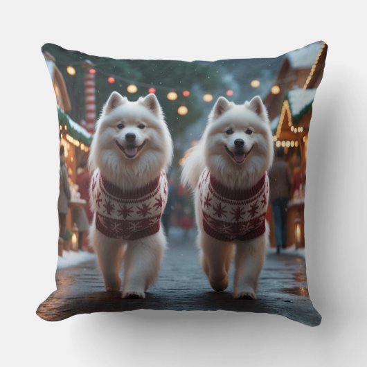 Samoyed Dogs Christmas Snow Holiday クッション (正面)