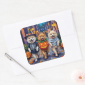Samoyed Dogs Trick-or-Treating Halloween Costumes スクエアシール (封筒)