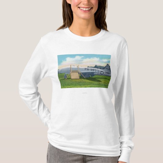 Sampsonの空軍基地 Tシャツ (正面)