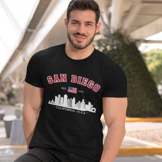 San Diego California Skyline West Coast Vibes Tシャツ
