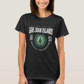 San Juan Islands Washington Pine Tree WA Souvenir Tシャツ (正面)