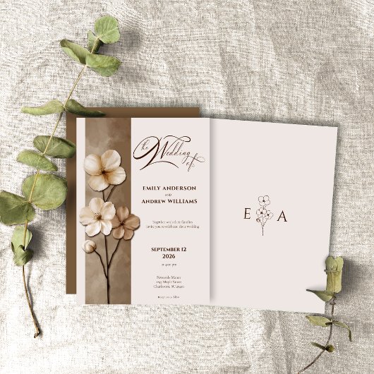 Sand Beige Hand Drawn Floral Botanical Wedding 招待状