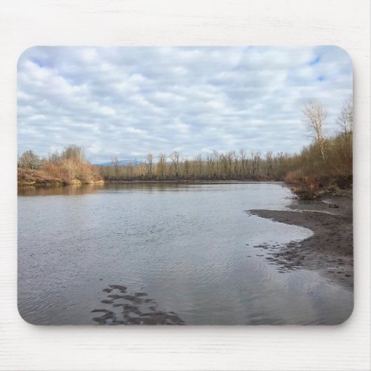 Sandy River, Troutdale, Oregon Poster マウスパッド (正面)
