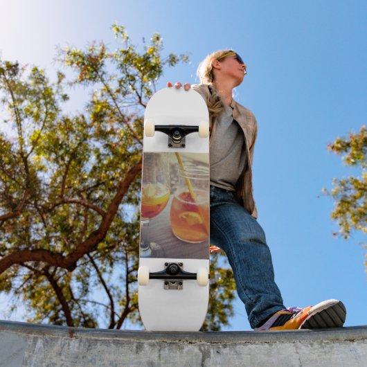 Sangria and Sunshine スケートボード (室外1)