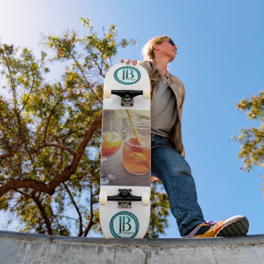 Sangria and Sunshine スケートボード (室外1)