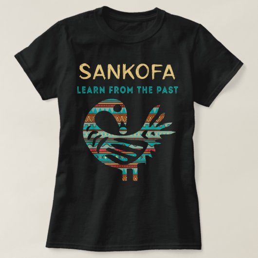 Sankofa学過去のアフリカの鳥から彼の黒 Tシャツ (デザイン正面)