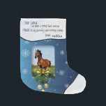 Santa 親愛 I've Good Horse PHOTO FRAME Name ラージクリスマスストッキング<br><div class="desc">青い背景グラデーションと、あなたの馬の写真のための長方形の写真フレームは、フレームの底で松の花束を結ぶと、緑と金ゴールドは飾、このストッキングにも白いつま先を追加した – このクリスマスストッキングは手の中でメッセージを持って書る： Santa、私は良い少小い馬良いい少い少少い。私のストッキングに馬のおやつをいっぱい入れて。愛（そして、あなたの馬の名前に署名） – すべての馬の所有者は彼らの甘やかされた為に1つ必要ウマ科の;)</div>