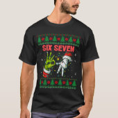 Santa 67 Christmas Ugly Sweater Fingers Six Seven  Tシャツ (正面)