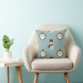 Santa And Frosty Throw Pillow クッション (椅子)