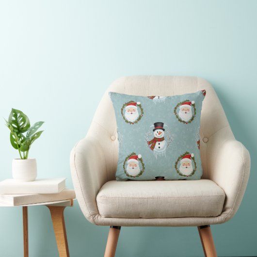 Santa And Frosty Throw Pillow クッション (椅子)