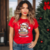 Santa Cat Eating Ramen Cute Christmas Kitty Tシャツ